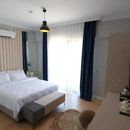 Отель Marina Port Akyaka 4*