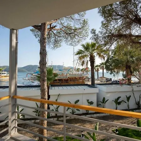 Отель Marina Port Akyaka 4*
