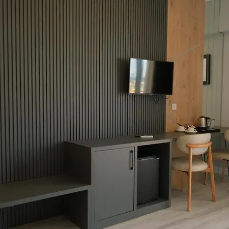 Marina Port Akyaka ホテル ムーラ