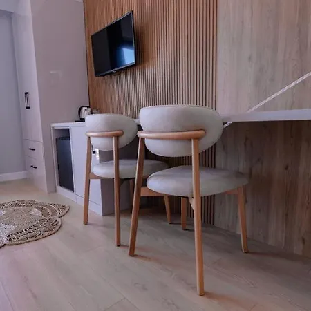 Marina Port Akyaka 4* ムーラ