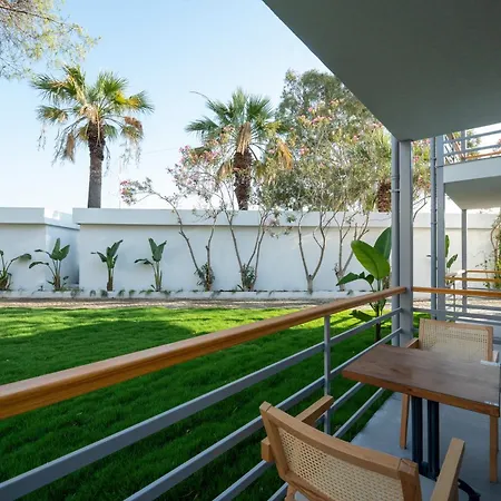 Marina Port Akyaka ホテル