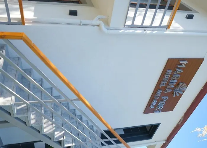 호텔 Marina Port Akyaka 무글라