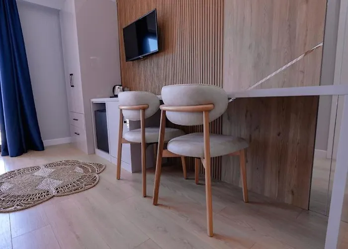 Marina Port Akyaka 4* 무글라